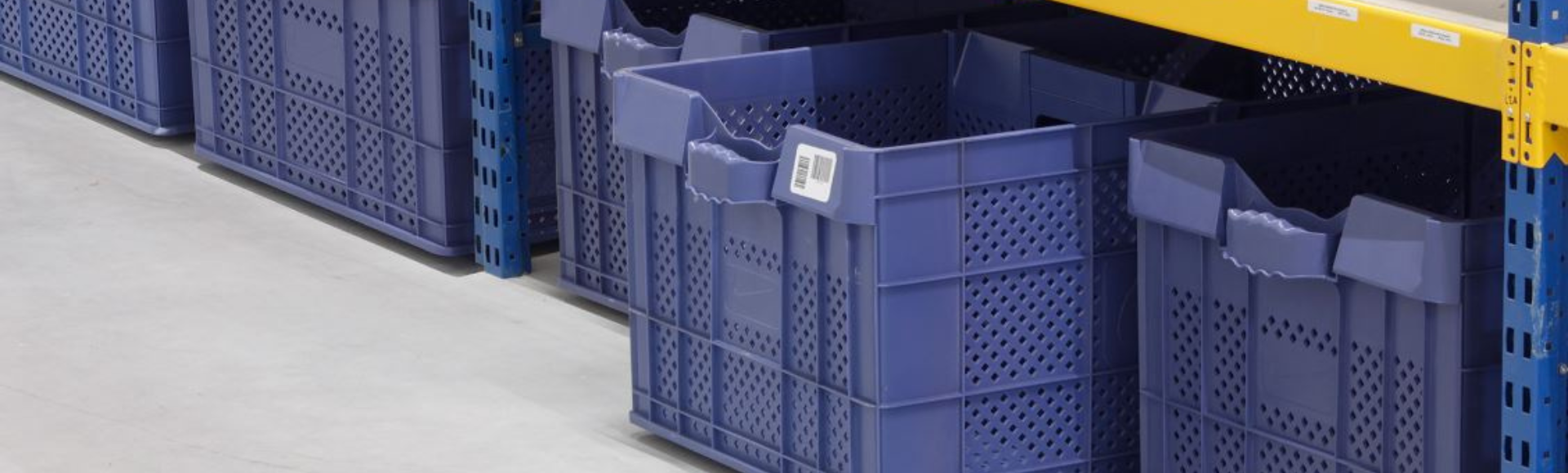 Bac de stockage mobile sous rayonnages