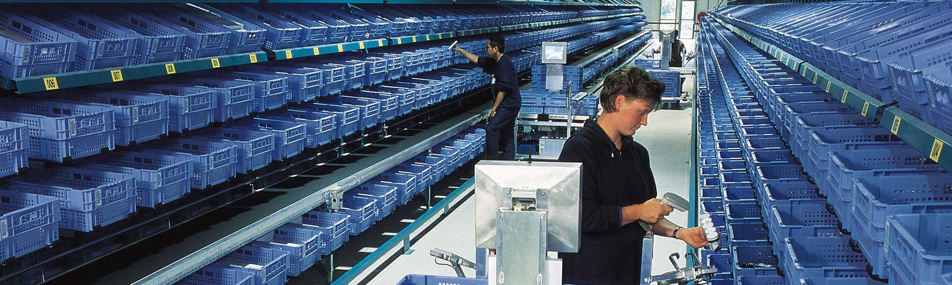 Maßgeschneiderte Kiste für automatisiertes Lager von Royal Talens