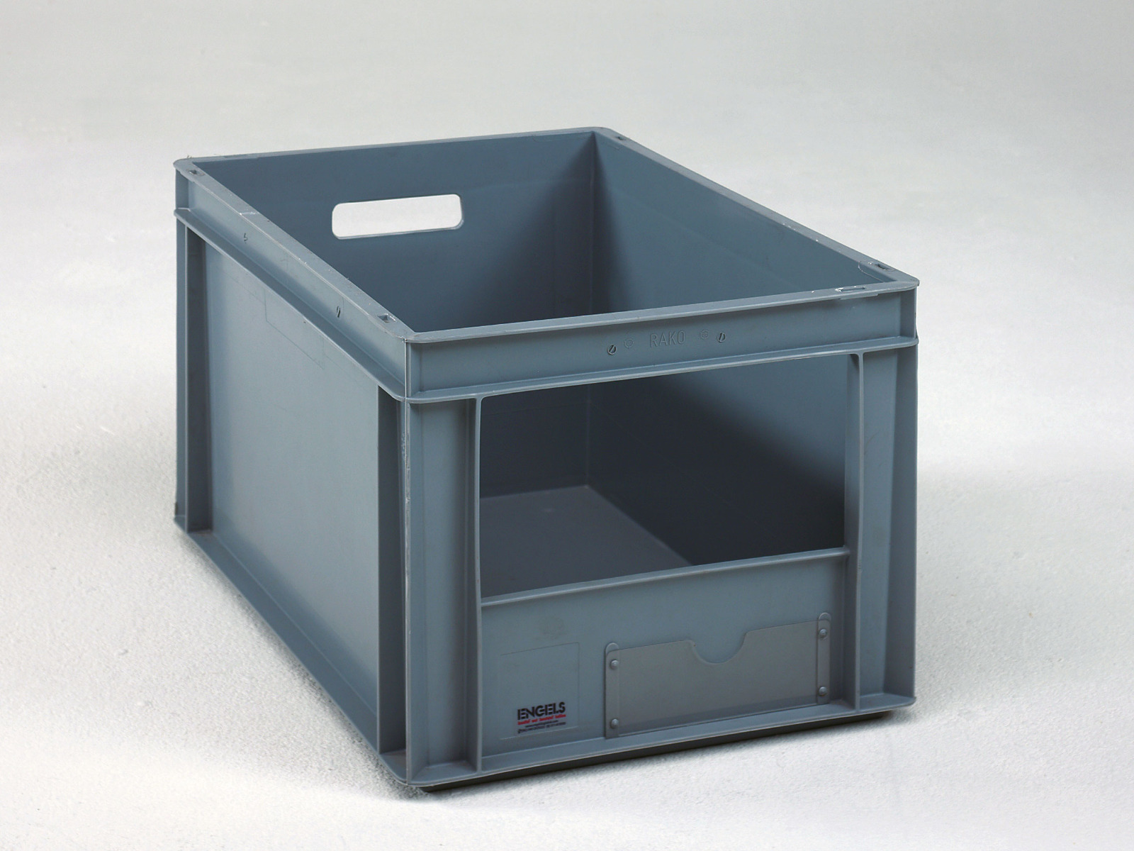 Bacs en plastique - ajustements standard Bacs en plastique - ajustements standard