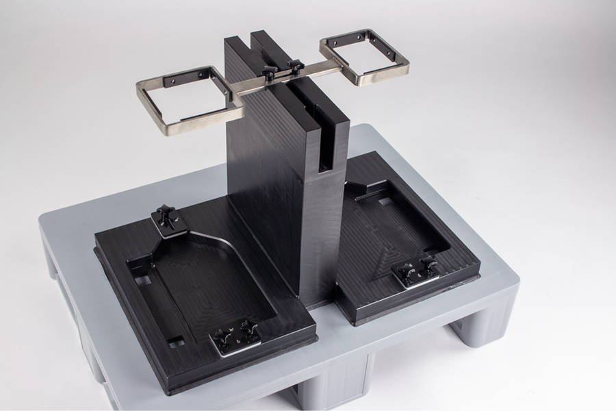 palette standard équipée d'un support de produit sur mesure palette standard équipée d'un support de produit sur mesure